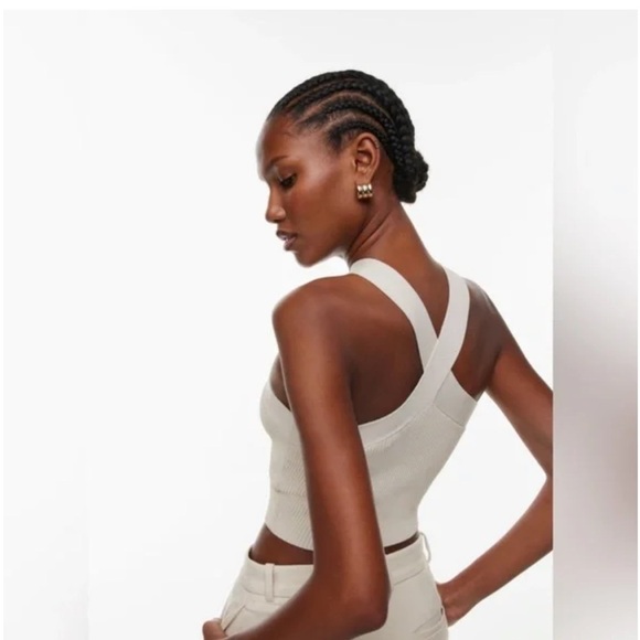 Babaton Tops - Babaton Sculpt Knit Criss Cross Ribbed Cropped Top Small